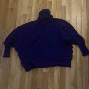 Blue tall/folded turtleneck